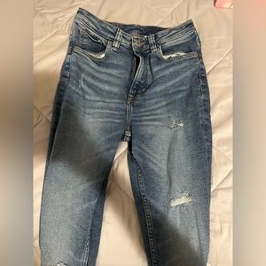 high waisted denim jeans